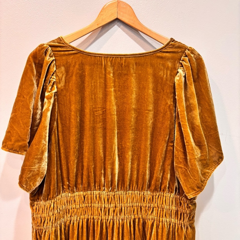 Anthropologie Somerset Velvet Edition Tiered Gold Maxi Dress Women’s 1X - Picture 11 of 15